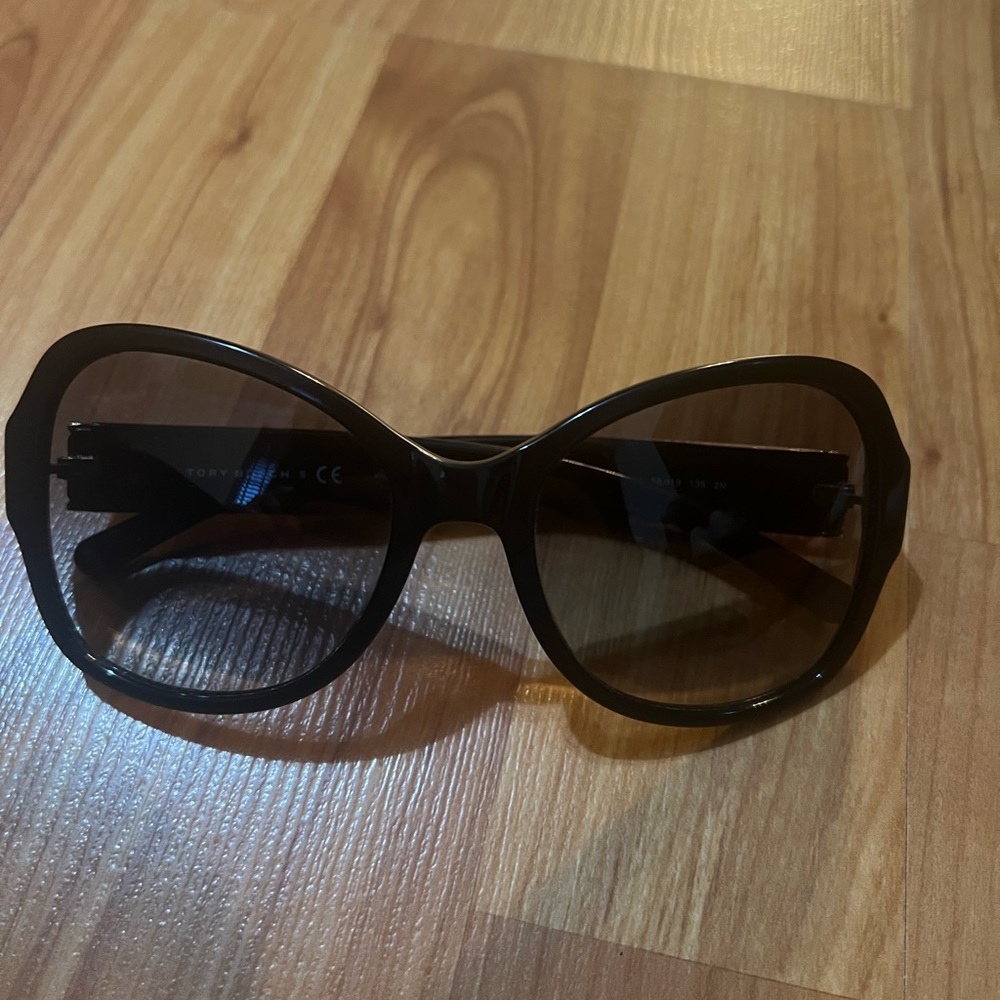 Tory Burch Sunglasses Oversized Women